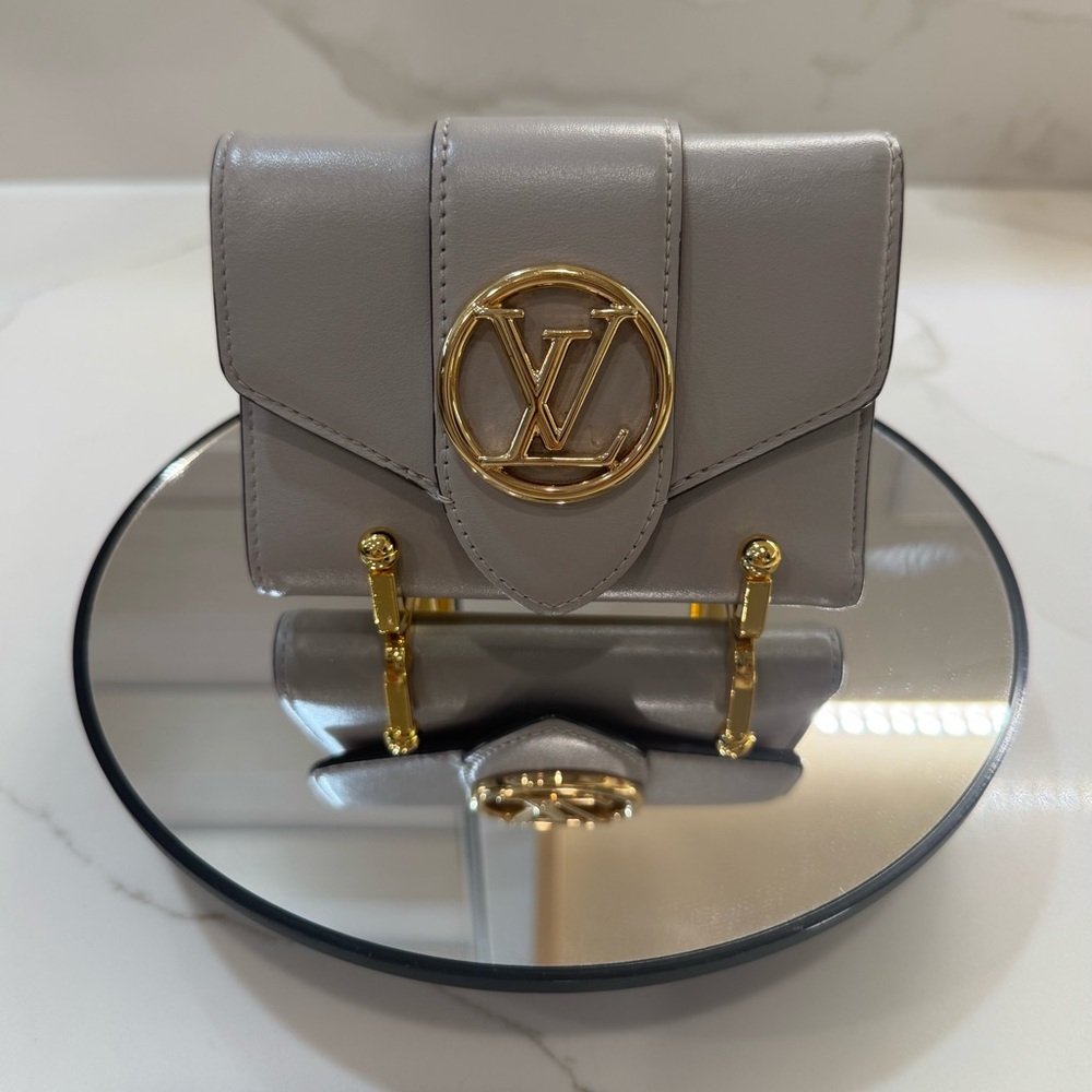 Auth. Louis Vuitton Pont Neuf Trifold Wallet - Picture 2 of 14